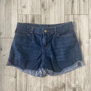 CALVIN KLEIN JEANS Cuffed Dark Wash Jean Short W26